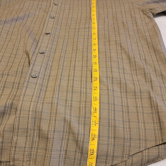 Van Heusen Large button down long sleeve shirt. 16.5 - Picture 4 of 12